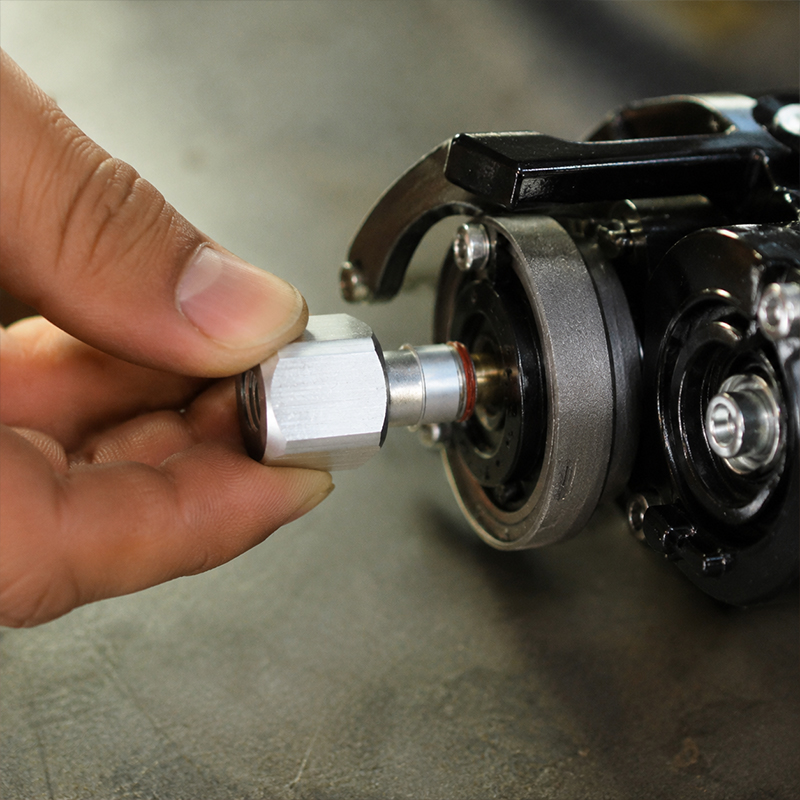 أداة متكاملة من سبائك الألومني - مراجعة Reel Repair Kit وسعره